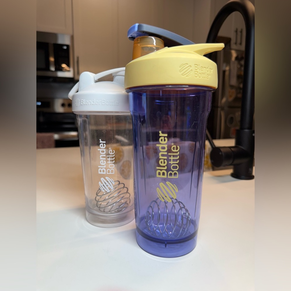 BlenderBottle Shaker Cup Set - Yellow and White